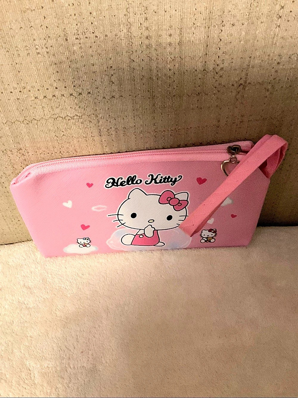 Hello Kitty Pink Wristlet Cosmetic Pouch Like New